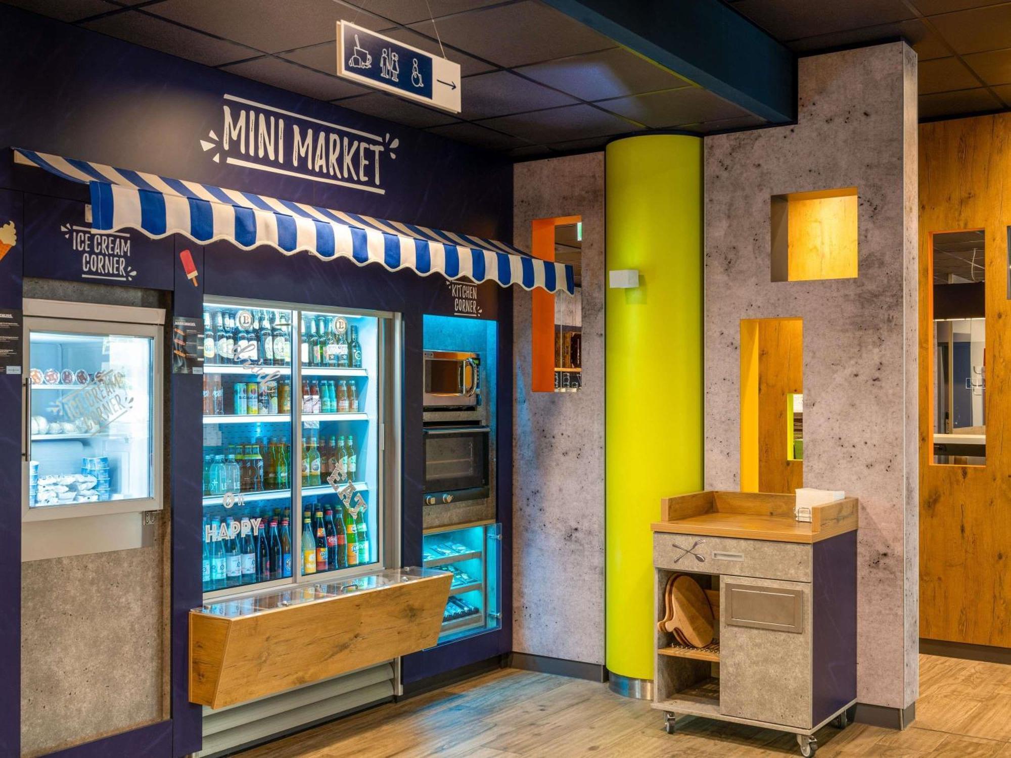 Ibis Budget Berlin Kurfuerstendamm — Fotos 3